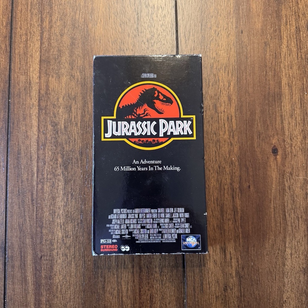 Jurassic Park by Steven Spielberg (VHS, 1993) - Picture 1 of 4